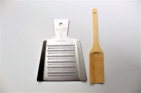 bamboo and metal box grater|Oroshigane .